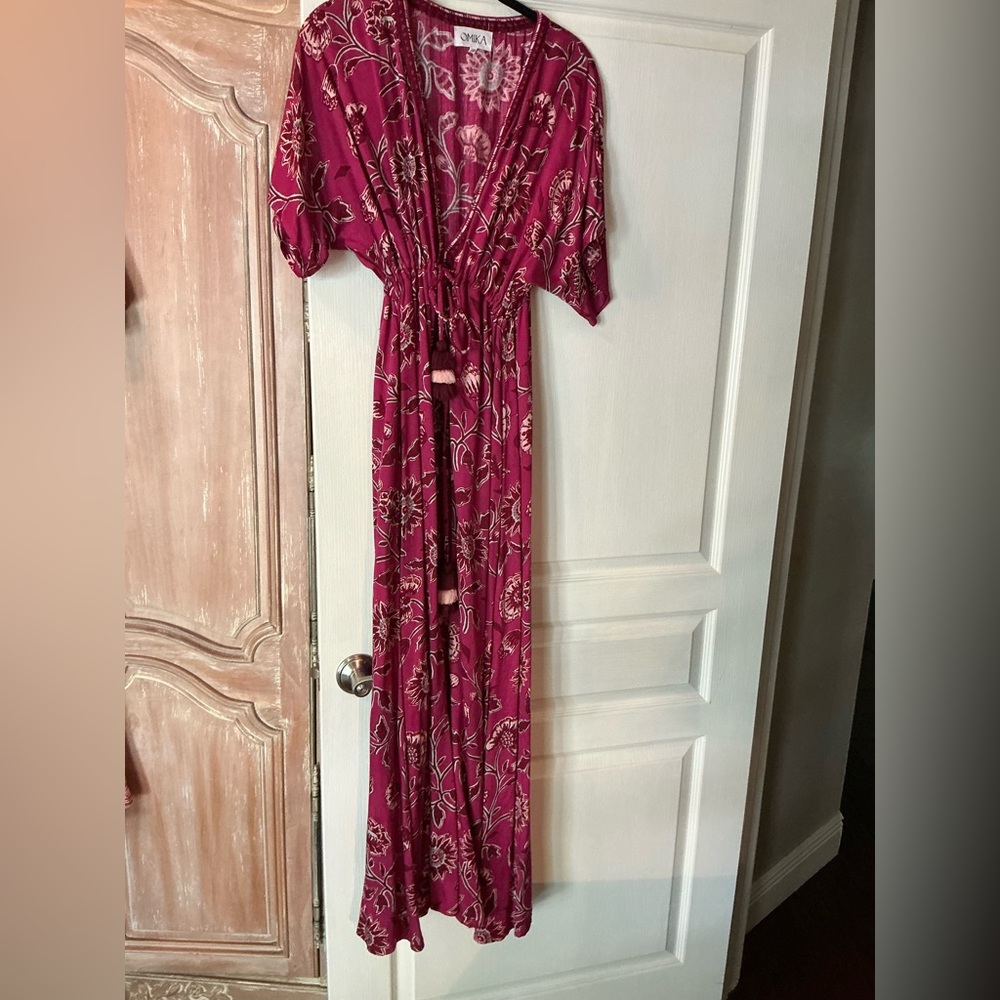 Omika Caftan Floral Tie-Waist Dress in Berry Pink